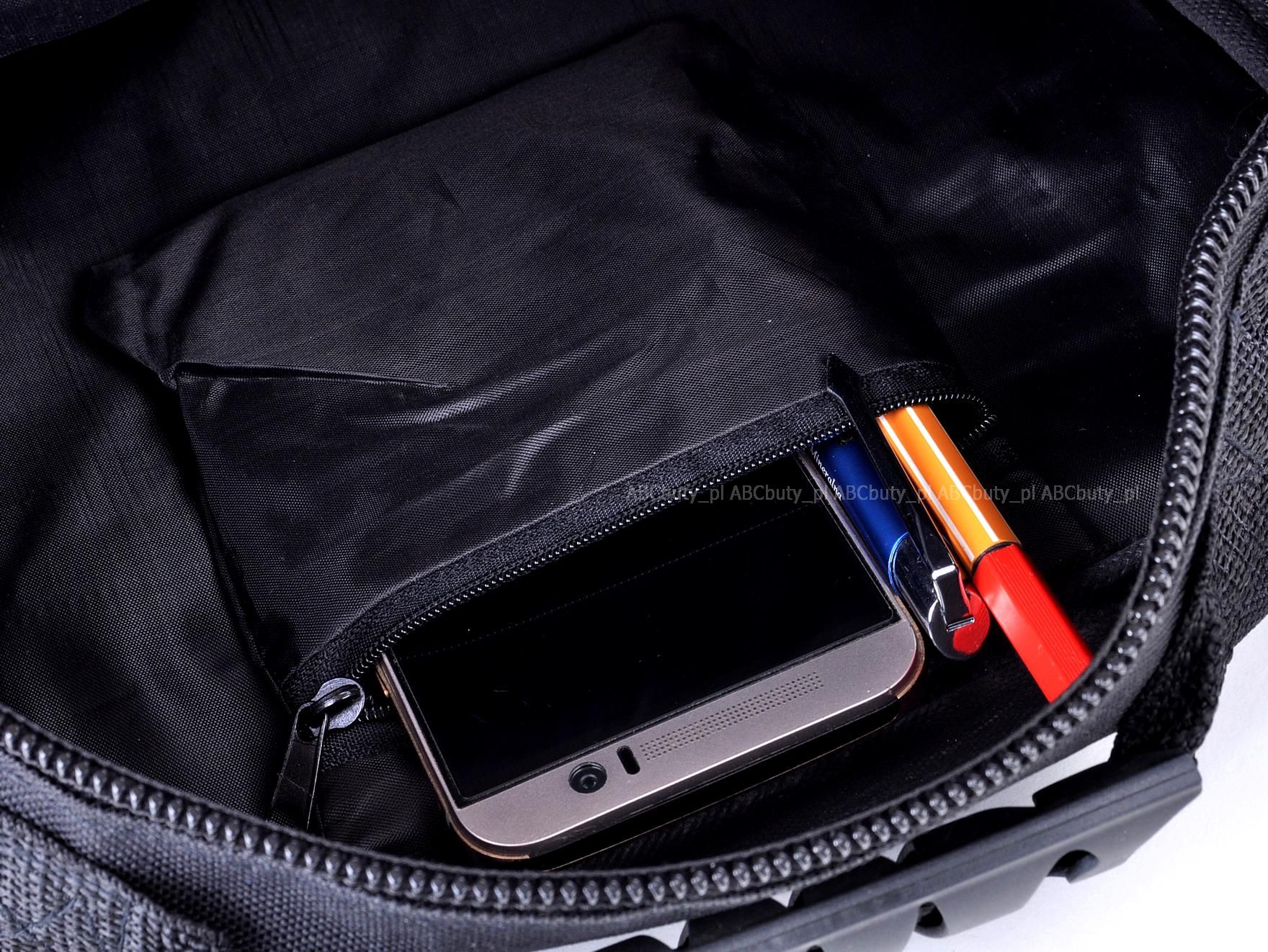 G1-05 TORBA MĘSKA NA RAMIĘ DO PRACY PIONOWA TECZKA Wzór dominujący bez wzoru