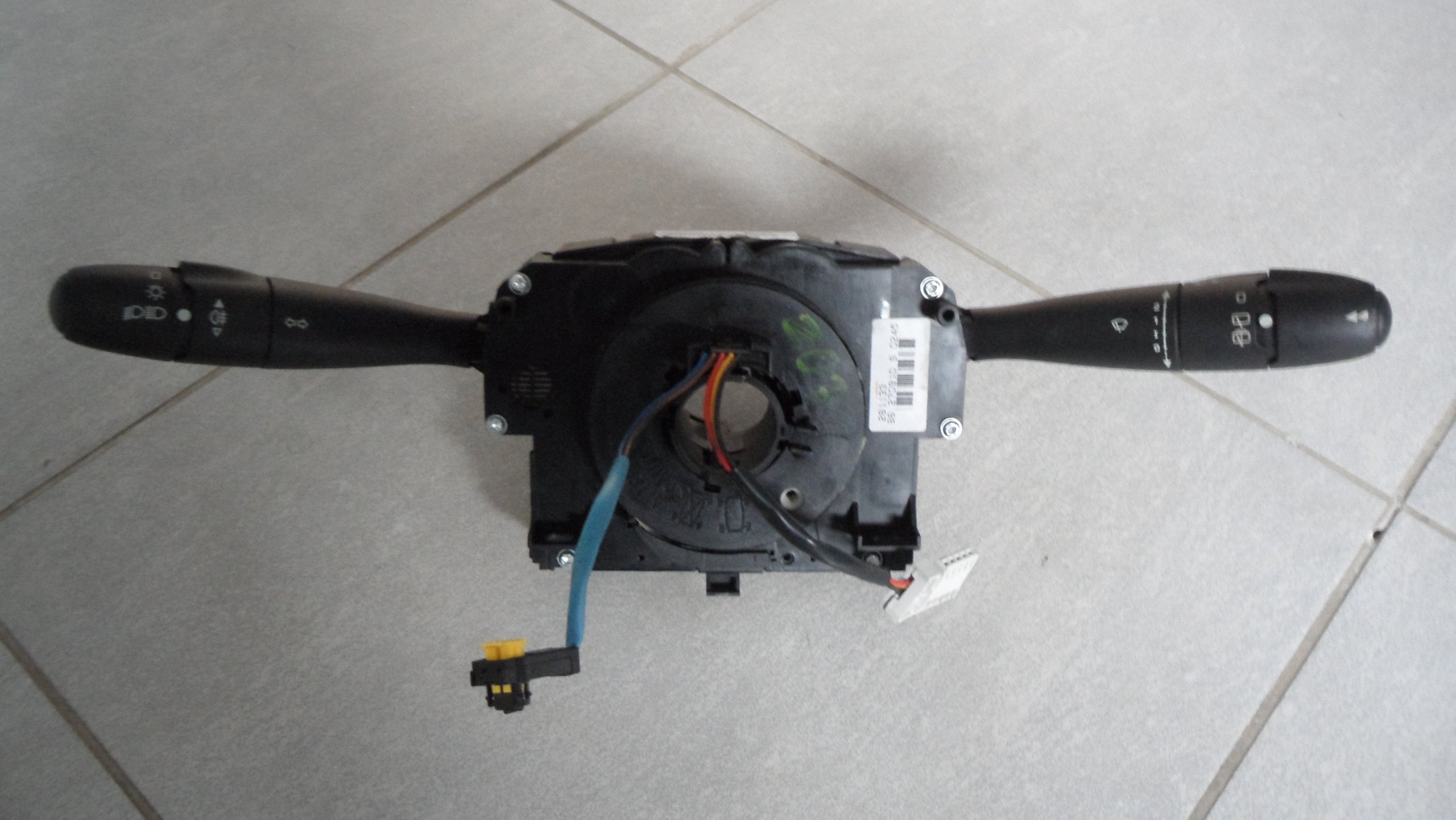 Переключатель комбинированный 96661306 XT к Peugeot 207