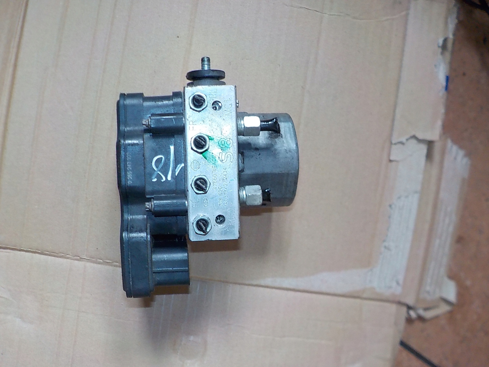 Контроллер насоса ABS QASHQAI II J11 476604EA0E