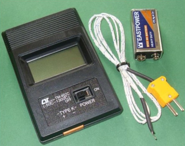 Miernik temperatury TM902C TERMOMETR 1300C (1695) Marka PE