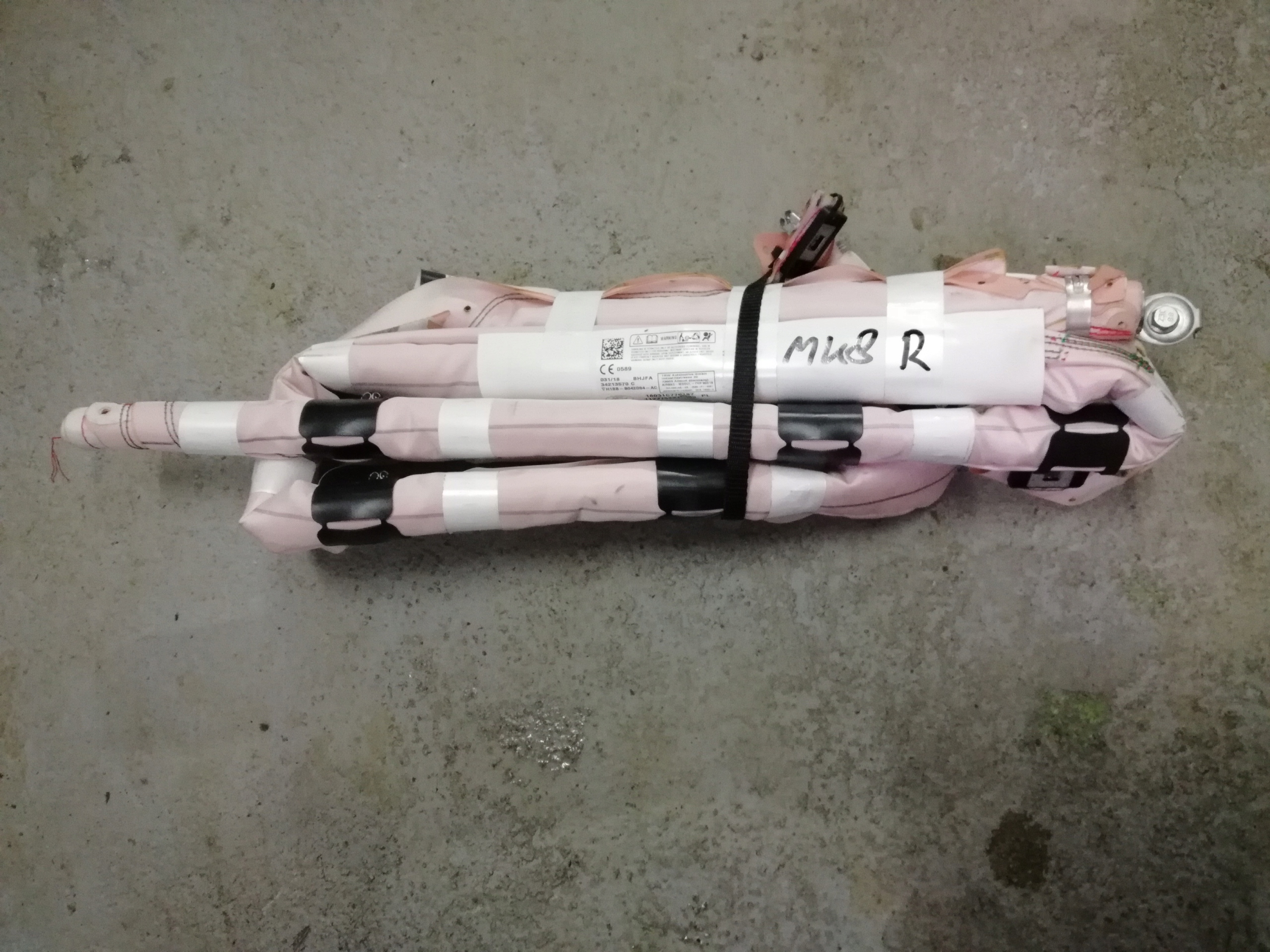 FORD FIESTA MK8 ЗАНАВЕС ПРАВА