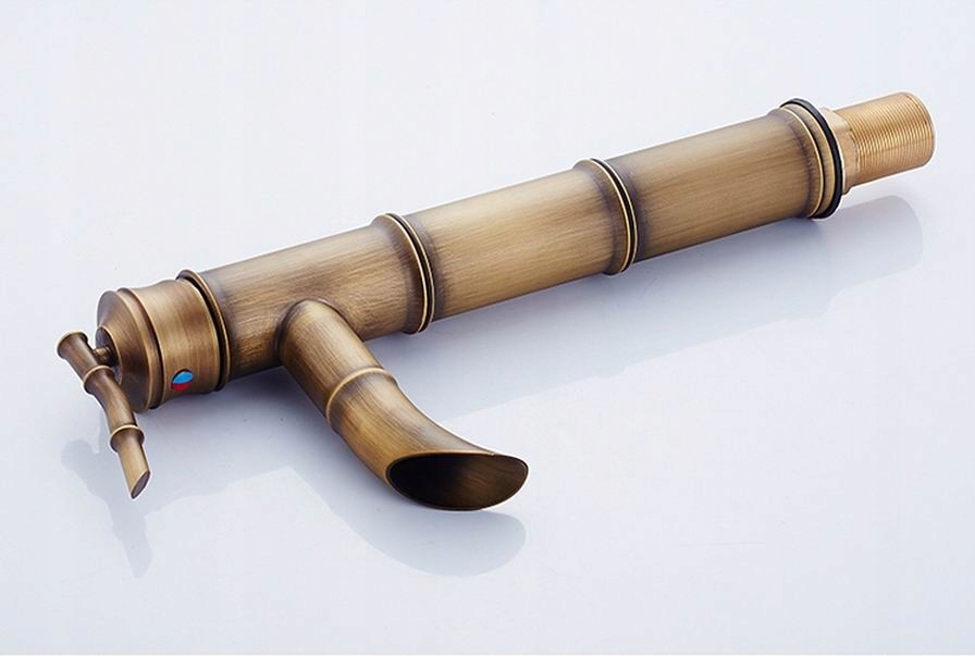 BATERIA UMYWALKOWA RETRO WYSOKA STARE ZŁOTO ROYAL Rodzaj wylewki Stała