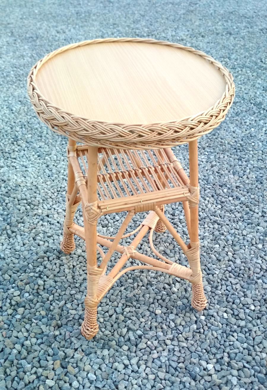 STOLIK Z WIKLINY OKRĄGŁY MAŁY NATURALNY - 'BOCIEK' Kod producenta STOL-BOCIEK