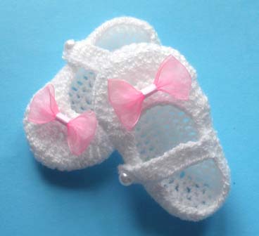 BUCIKI SZYDEŁKOWE niemowlęce białe CHRZEST 11cm Długość wkładki wew. 11 cm