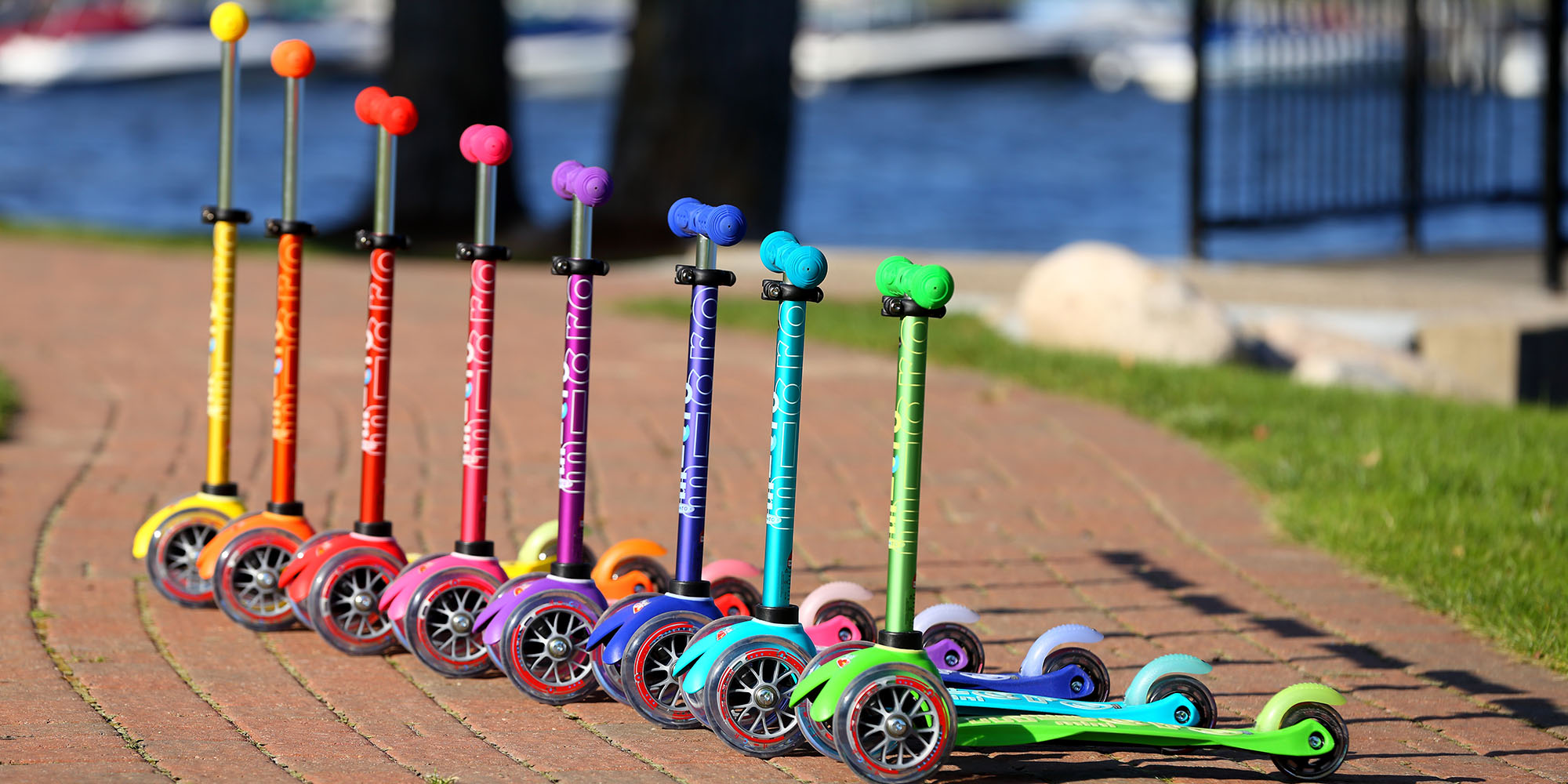 Hulajnoga Mini Micro Deluxe LED - GREEN Liczba kół 3