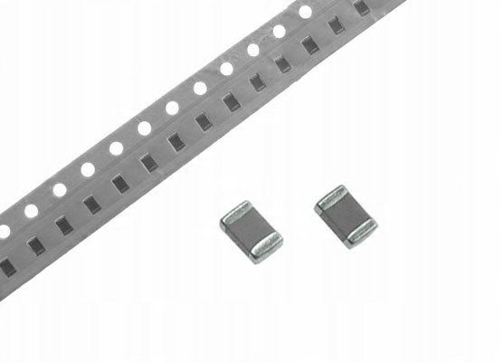 

Kondensator 1nF 50V 10% X7R 0402 Smd x100szt