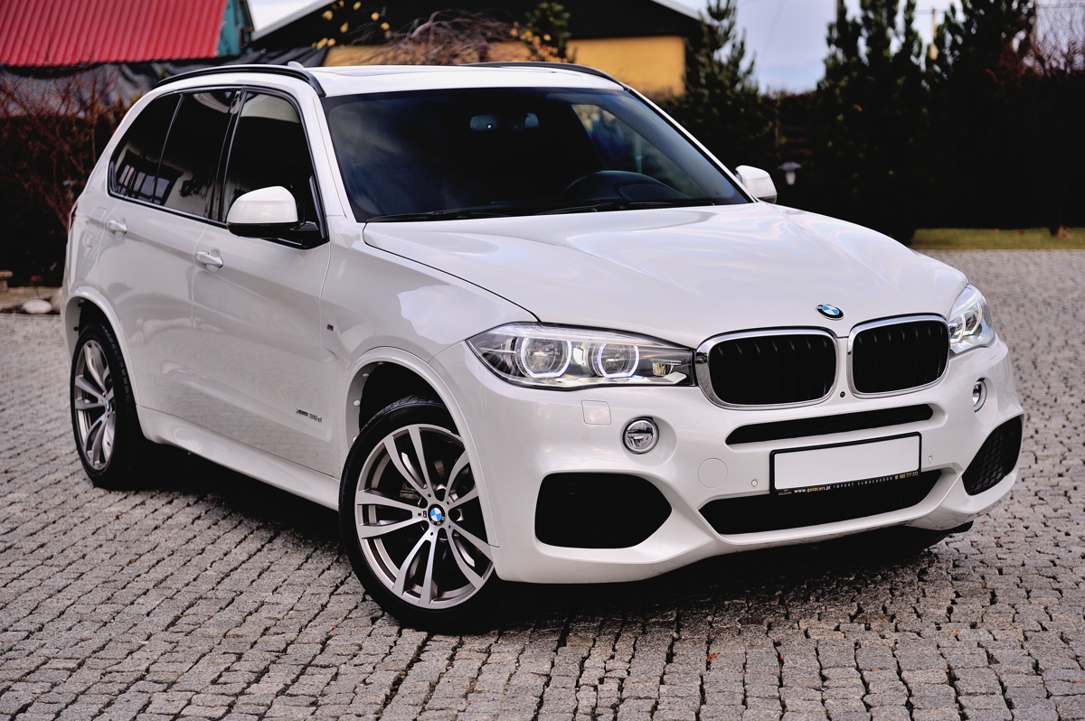 X5 white. BMW x5 белая. БМВ х5 2015 белый. BMW x5 2015 белый. 2015 BMW x5 White.