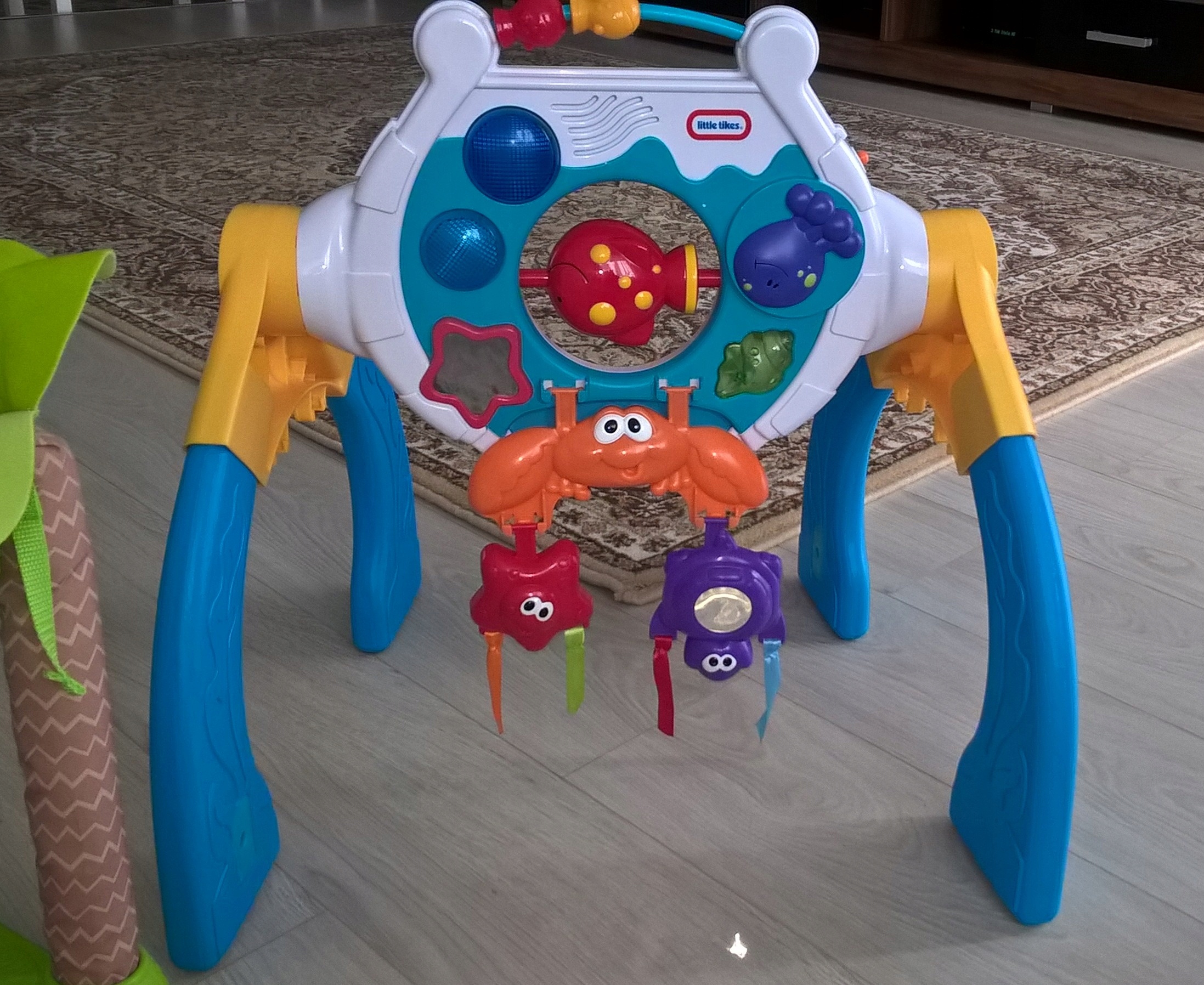 Little Tikes Ocean Centrum Zabaw Stolik