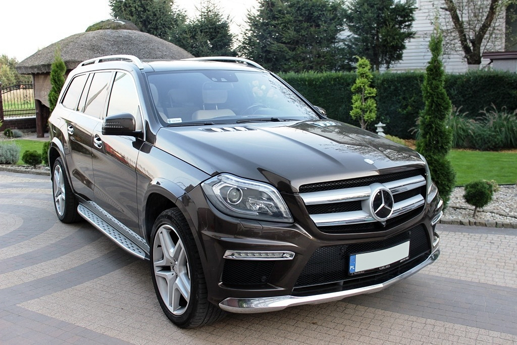 Купить мерседес gl с пробегом. Mercedes gl 350 4matic. Mercedes gl 350d 4matic. Mercedes gl 350 4matic 2020. Мерседес gl 350 4matic 2021.