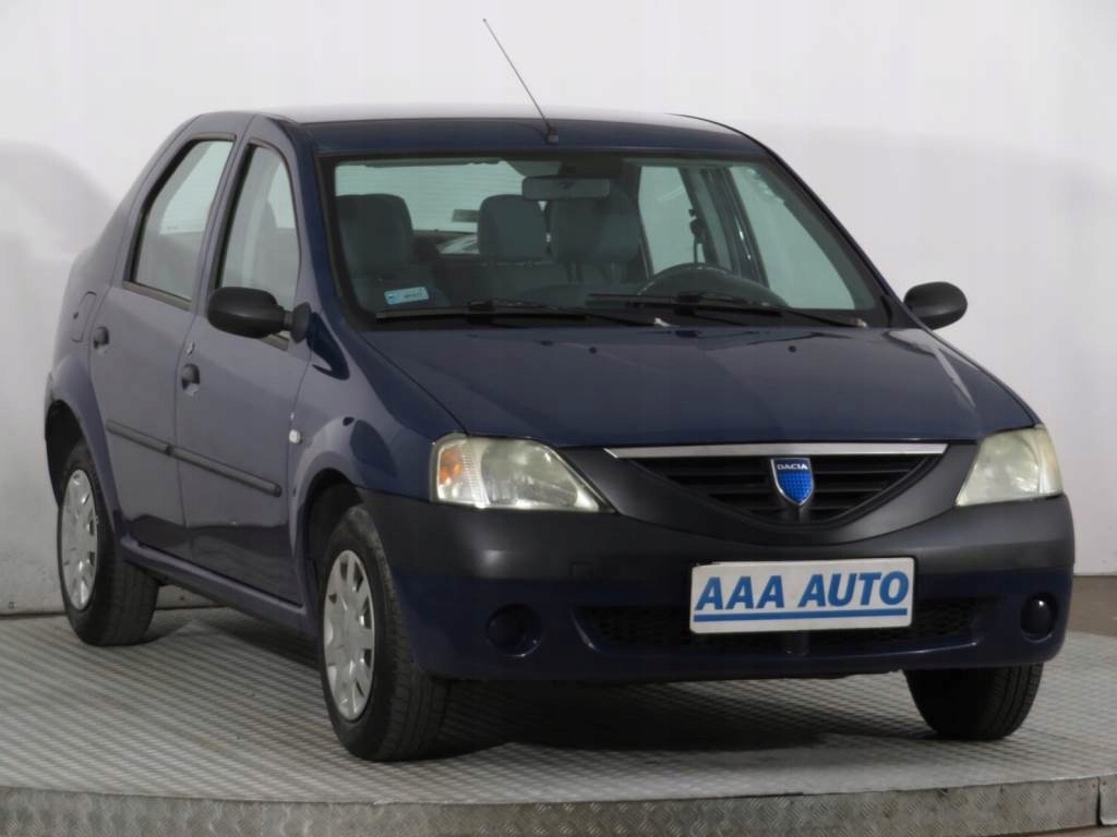 Dacia Logan 04