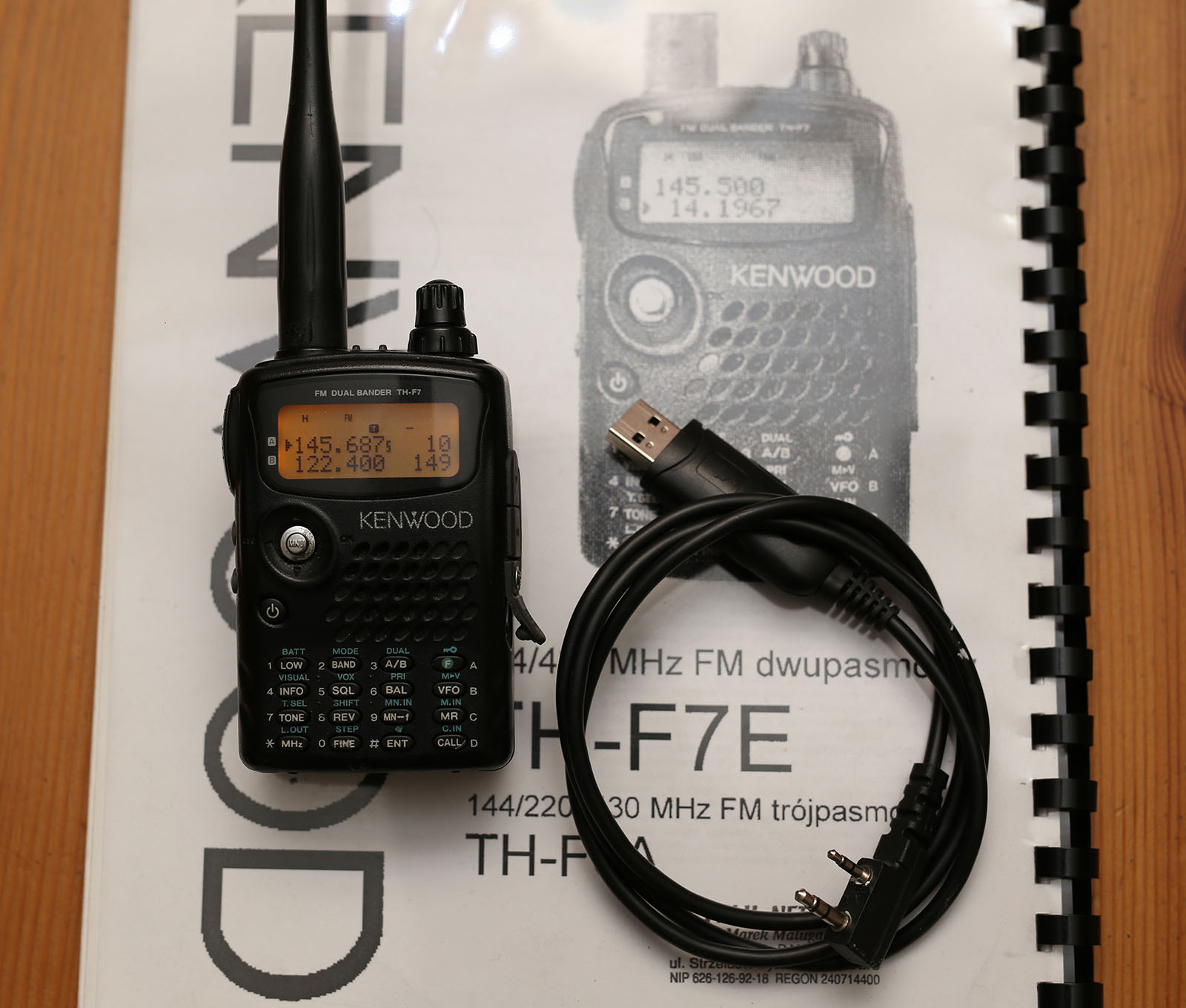 Kenwood TH-F7 - 7075747198 - oficjalne archiwum allegro