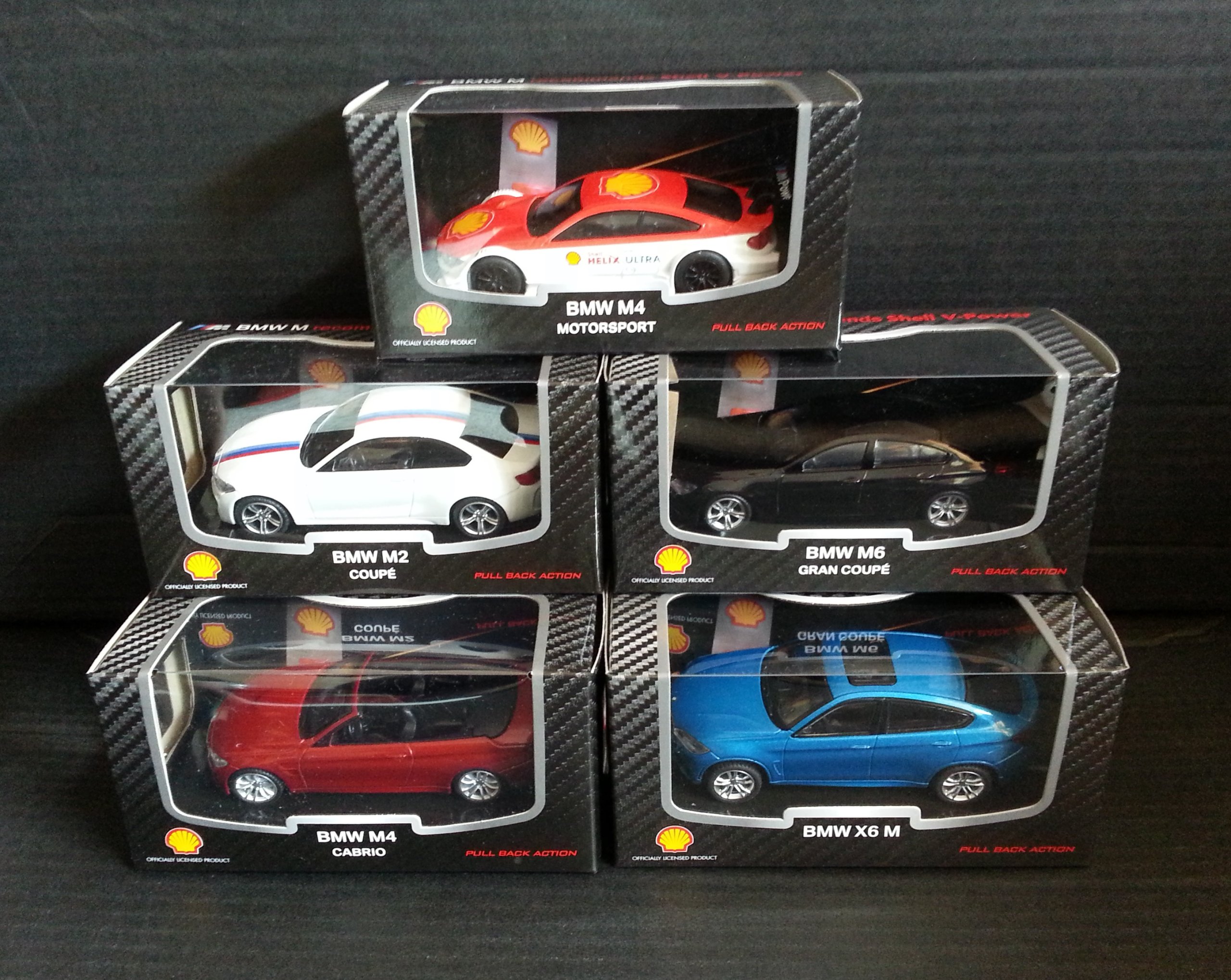 Машинки shell. Shell BMW игрушка. BMW Shell машинки. Shell машинки на управлении. Машинка Shell Bluetooth.