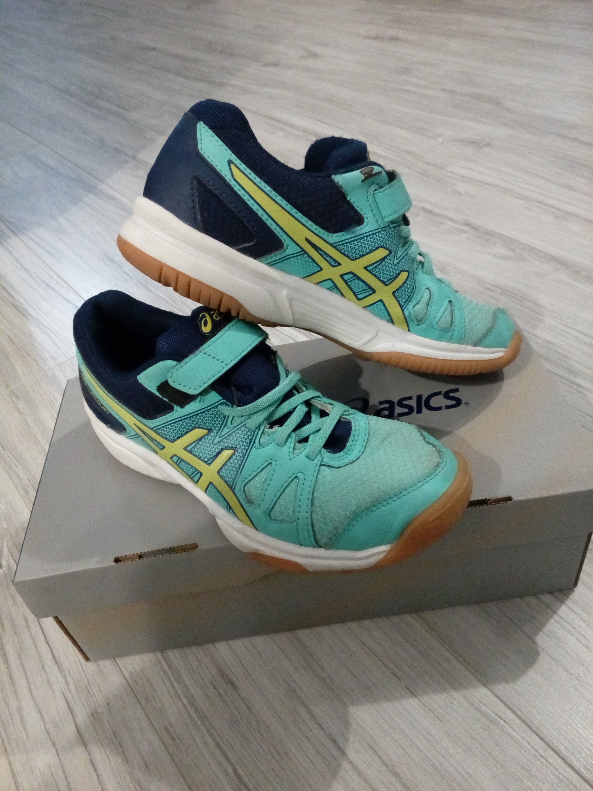 asics 35