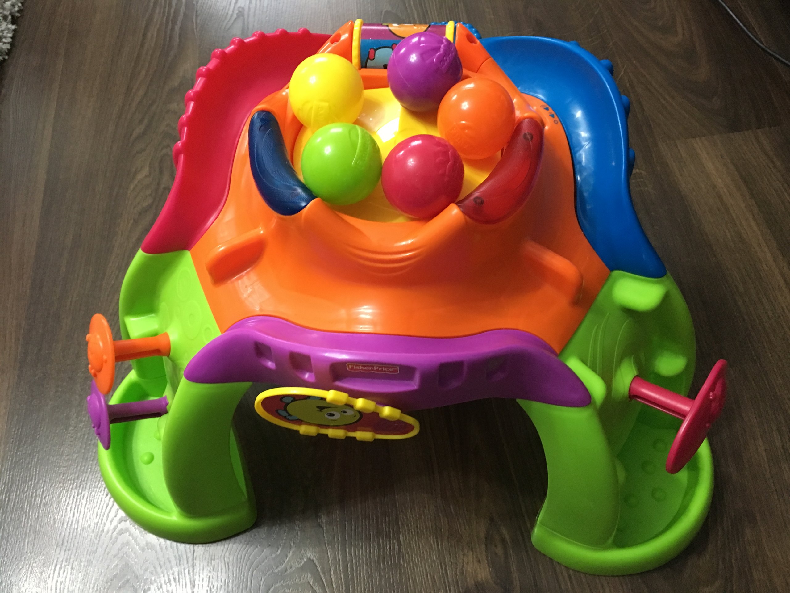 Piłeczkowy Wulkan Fisher Price