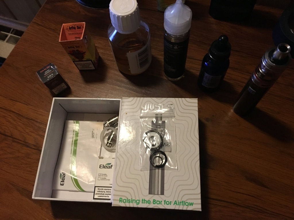 SMOK TFV8 BIG BABY BEAST + Bateria Ijust S Liquidy
