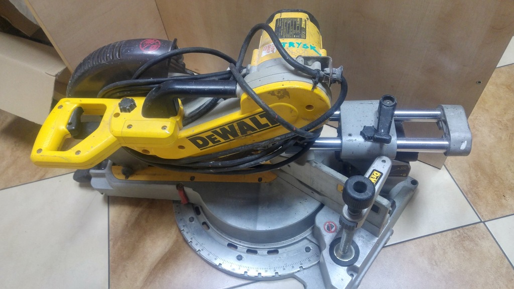 Dewalt dw718 deals lx
