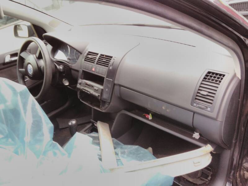 DESKA ROZDZIELCZA VW POLO 9N 02- AIRBAG