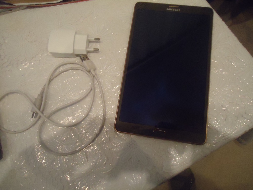 tab sm t705