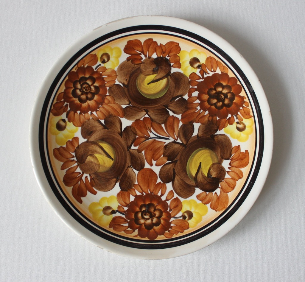Koło - dekoracyjny ręcznie malowany talerz kwiaty