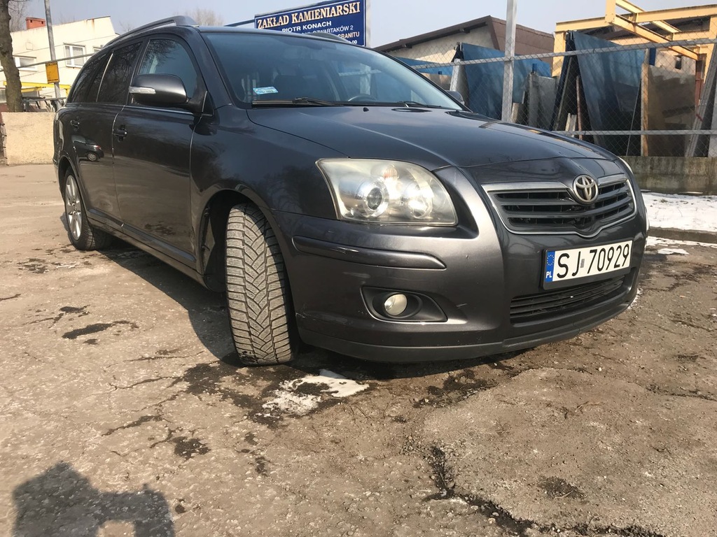 TOYOTA AVENSIS 2008