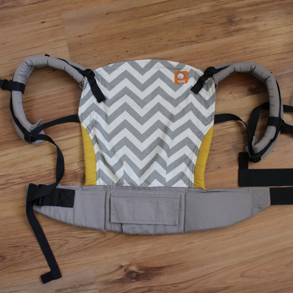 Tula Baby Standard GREY ZIG ZAG/CHEVRON nosidło
