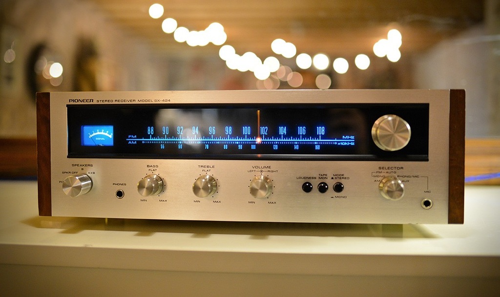 Kolumny WEGA + amplituner PIONEER + przewody Hi Fi