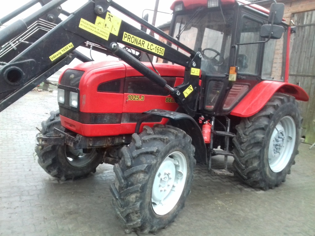 Belarus 1025.3 + tur pronar