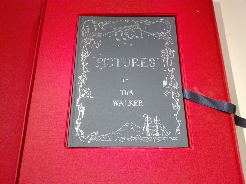 TIM WALKER PICTURES album + sygnowana fotografia