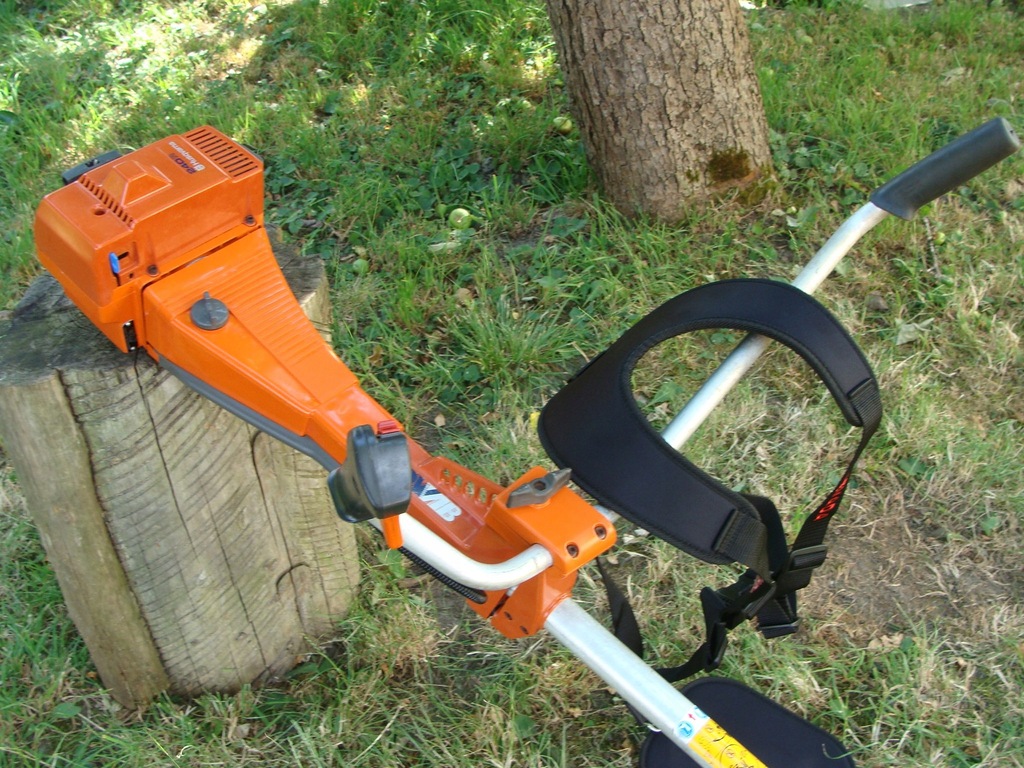 KOSA SPALINOWA PLECAKOWA HUSQVARNA 240 R !!!