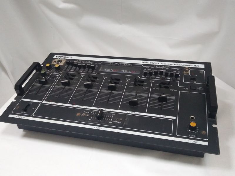 MIKSER MUZYCZNY SOUND WAVE DS-3100