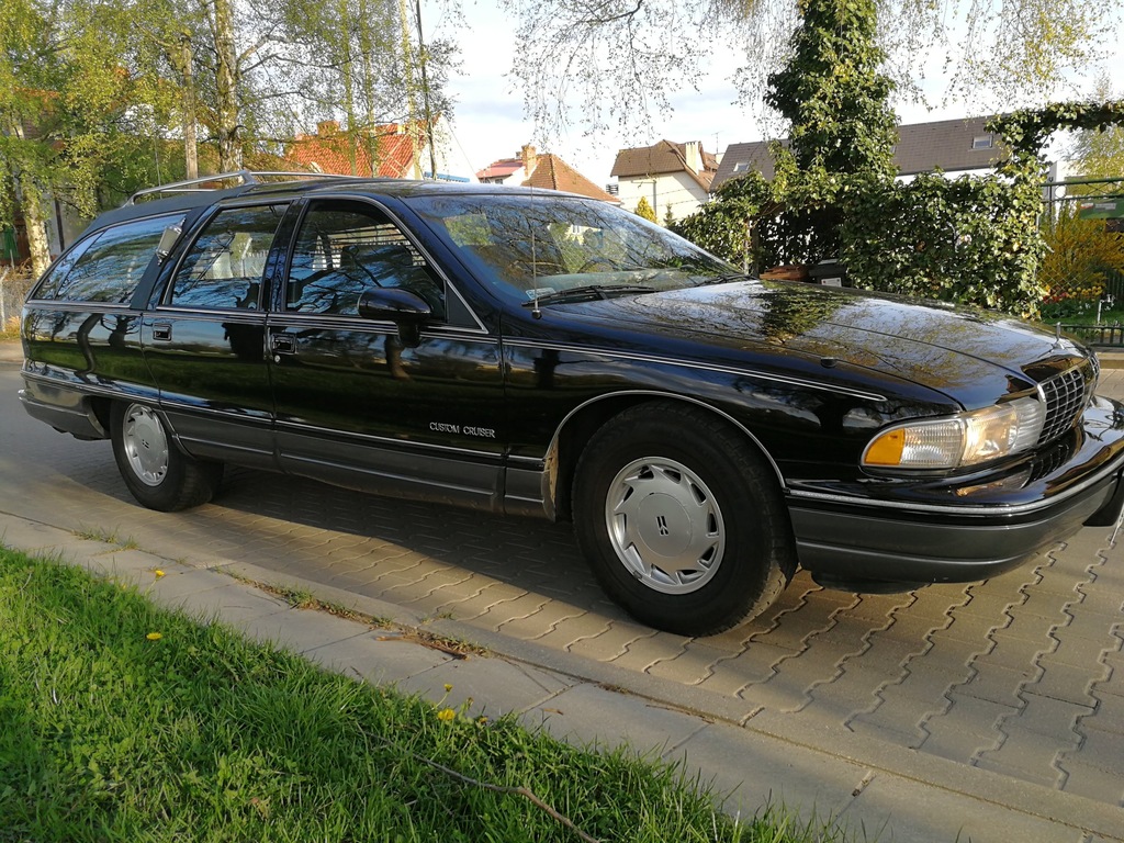 Oldsmobile custom 8 cruiser