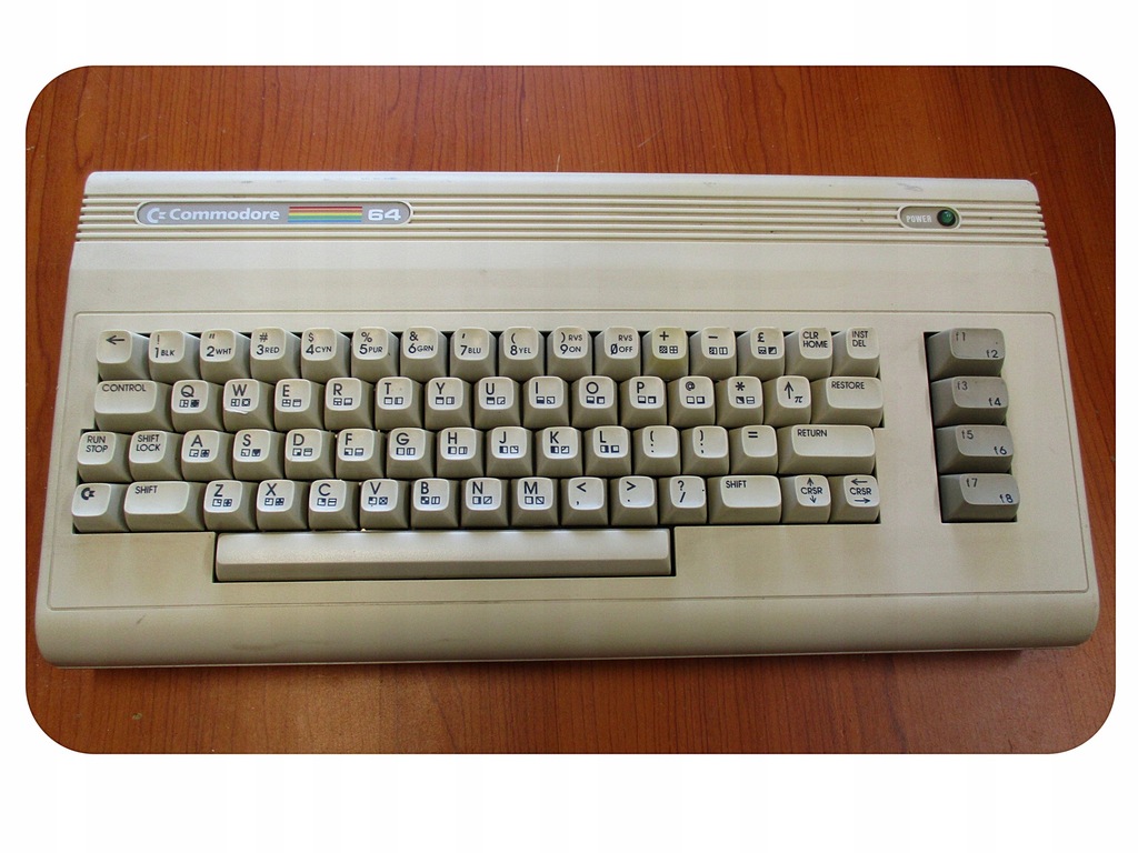 Commodore 64 - C64 C oraz C64 G komplet