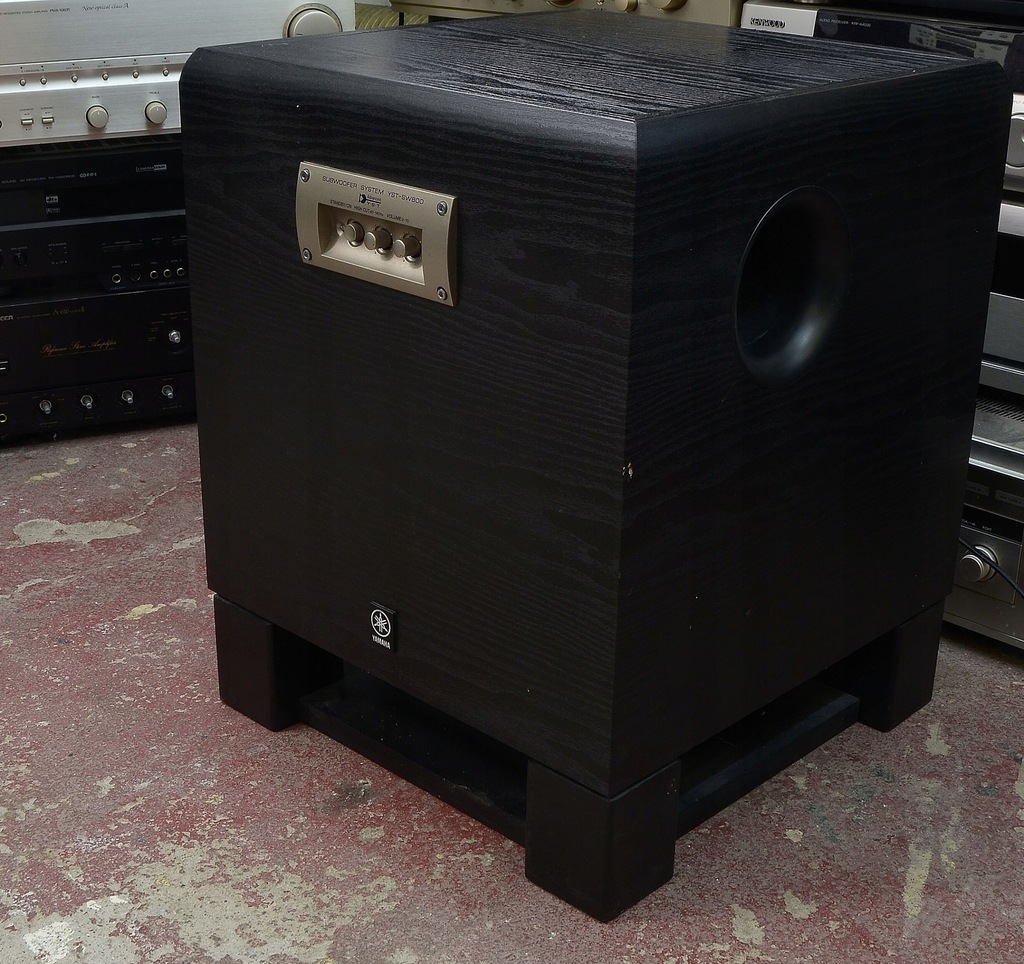 Yamaha yst best sale 800 subwoofer