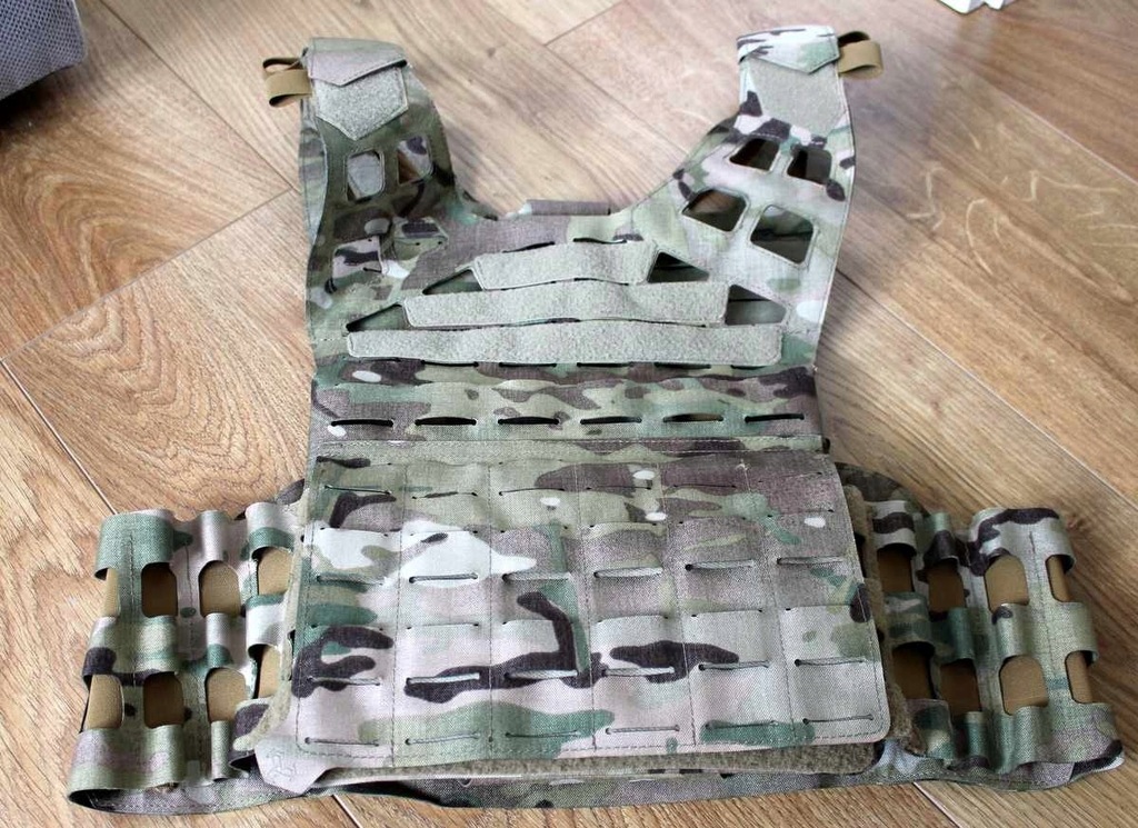 SPEC-OPS Plate Carrier MULTICAM ULPC-1