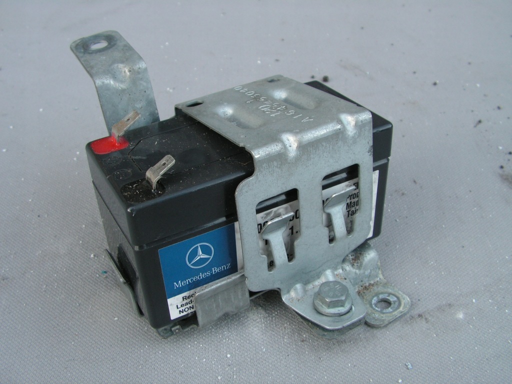 Mercedes W251 R-klasa akumulator mały 12V