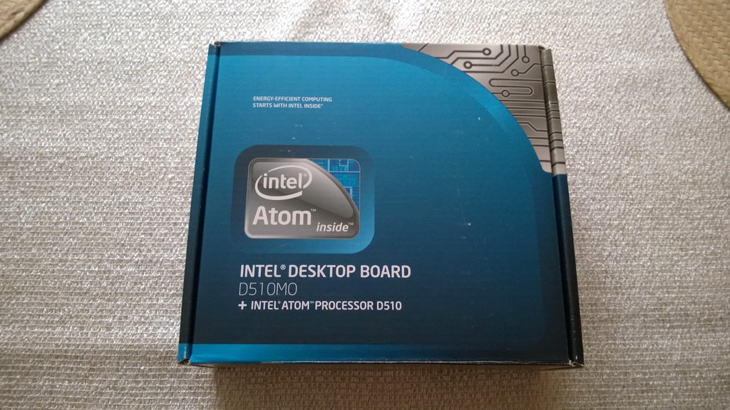 Intel Desktop Board D510MO + Intel Atom D510