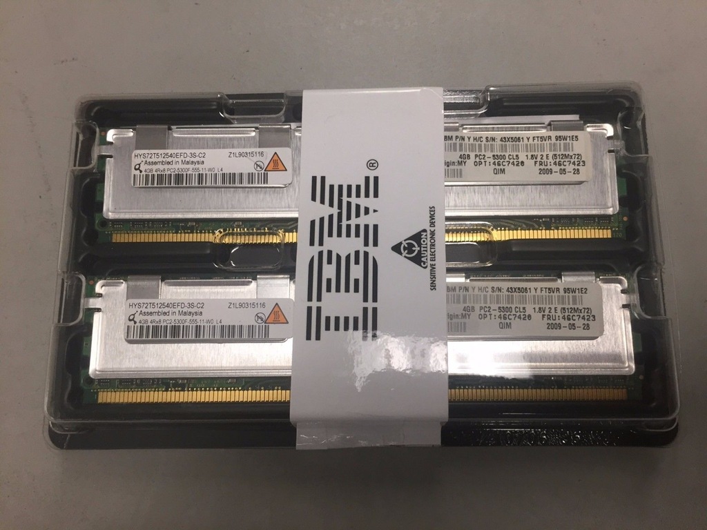IBM 8GB Qimonda (2x4GB KIT) PC2-5300 CL5 ECC DDR2