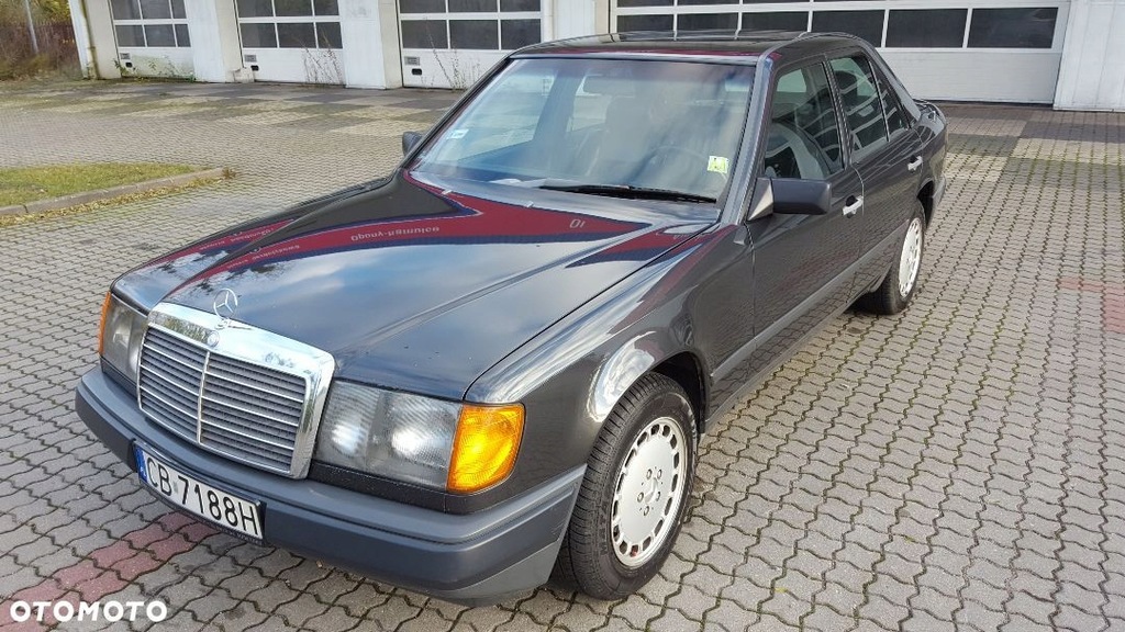 MERCEDES W124