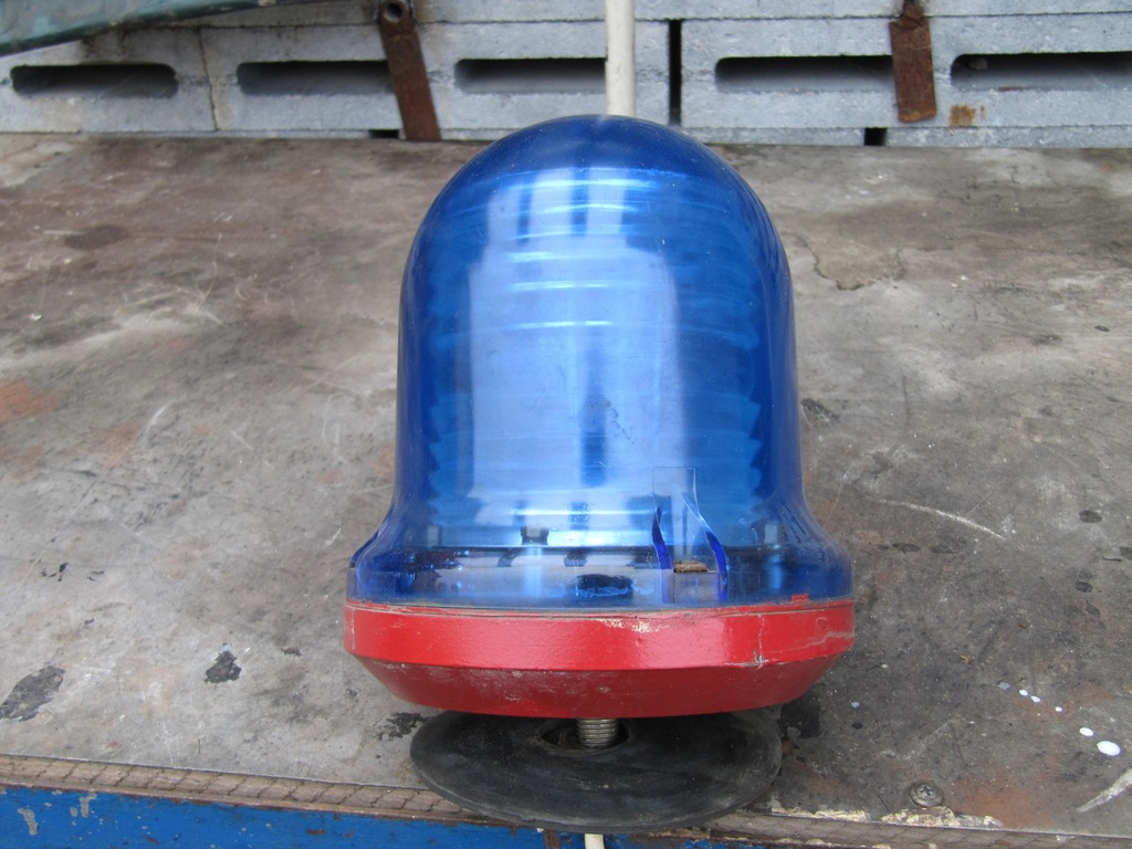 kogut LBX 12v szklany milicja,straż,ciężki orygPrl