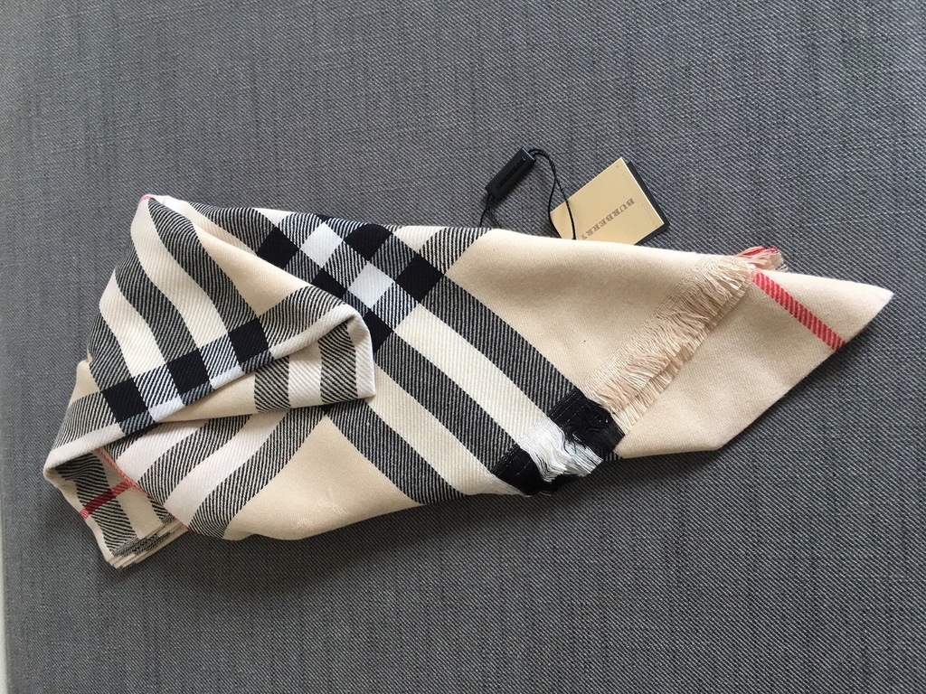 Burberry on sale 70 70k