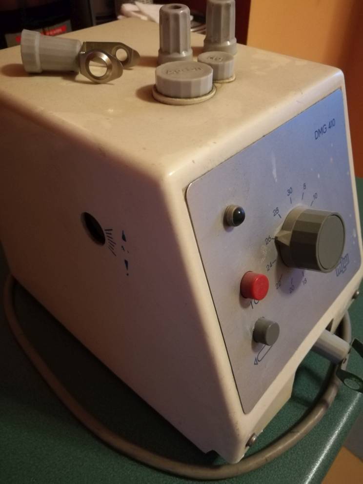 Wstrząsarka do amalgamatu, mieszalnik DMG410