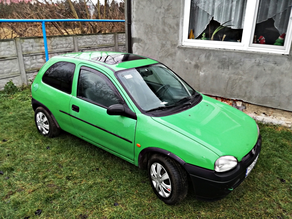 Opel Corsa B 1997, zadbany egzemplarz.