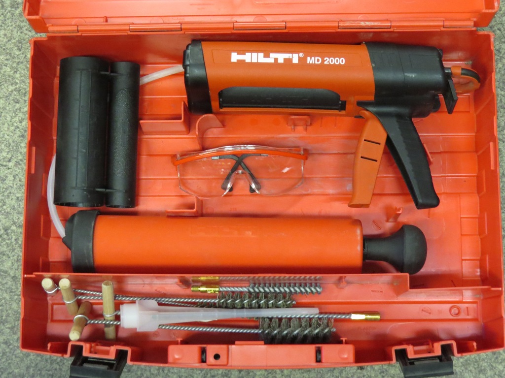 DOZOWNIK WYCISKACZ HILTI MD 2000 PISTOLET NOWY !!!