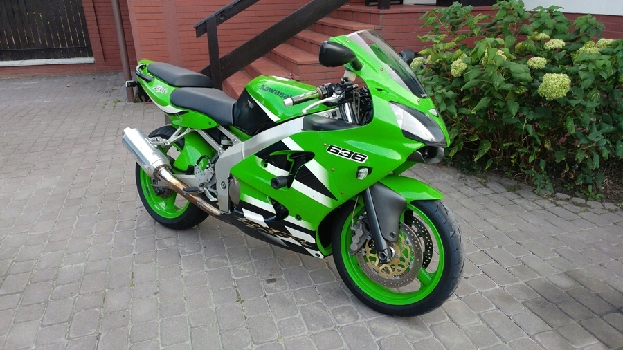 Kawasaki Ninja ZX6R 636 2002r