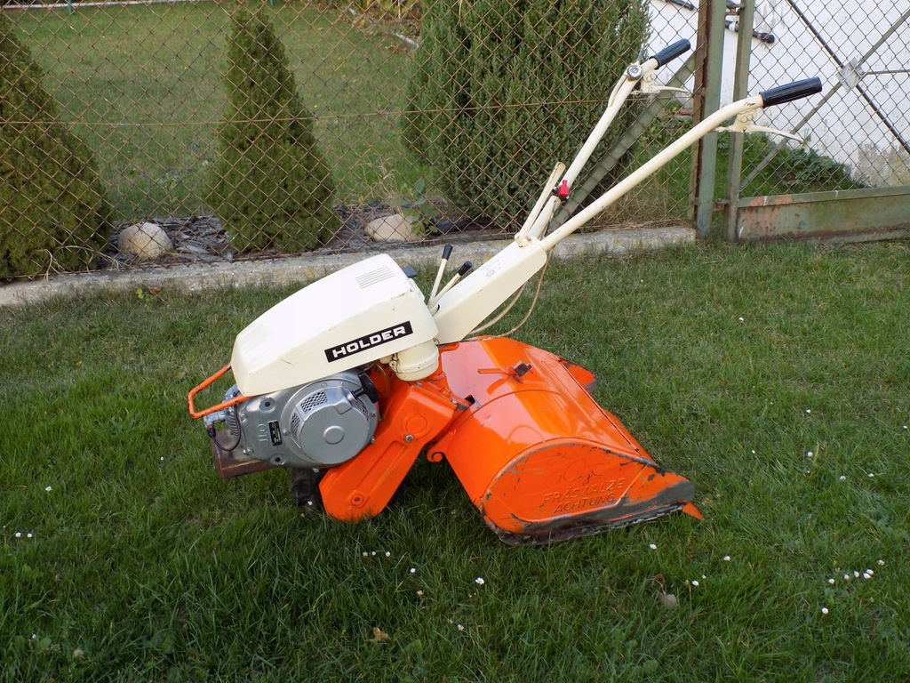 TRAKTOREK GLEBOGRYZARKA HOLDER 7 HP