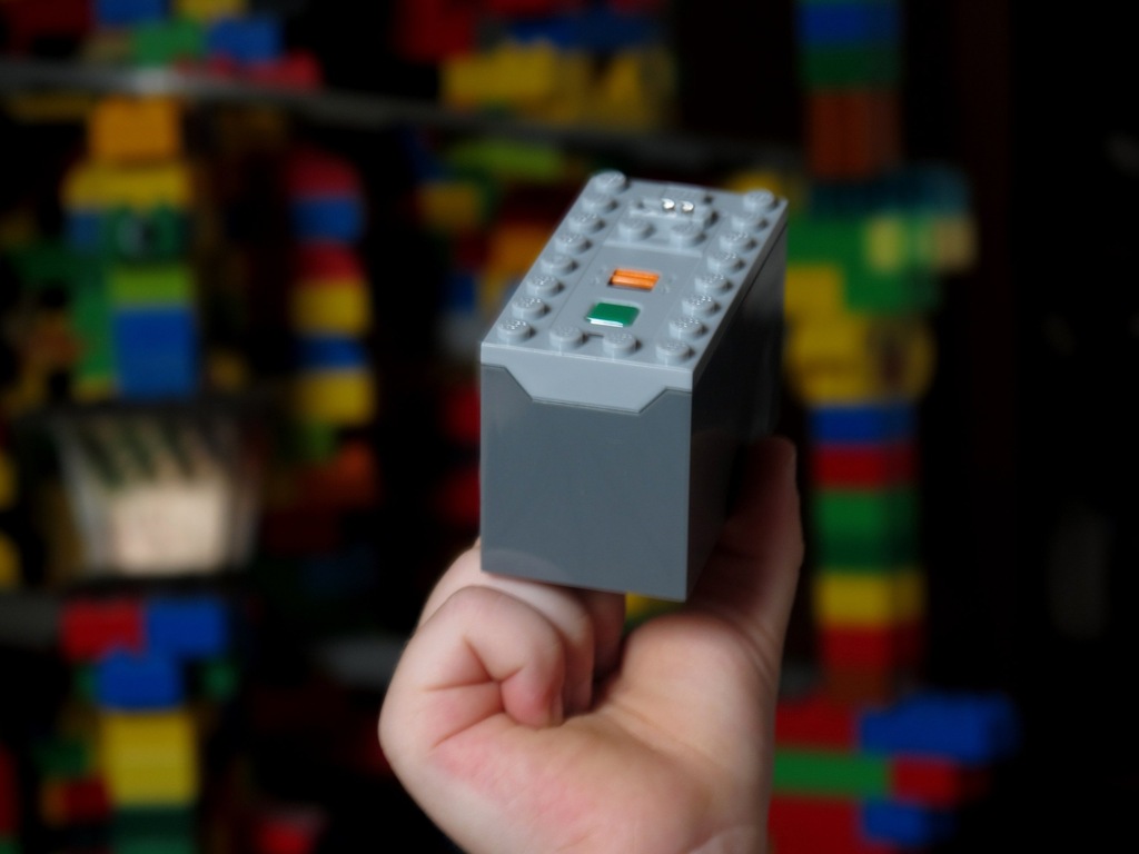 LEGO POWER FUNCTIONS - BATTERY BOX AAA 88000