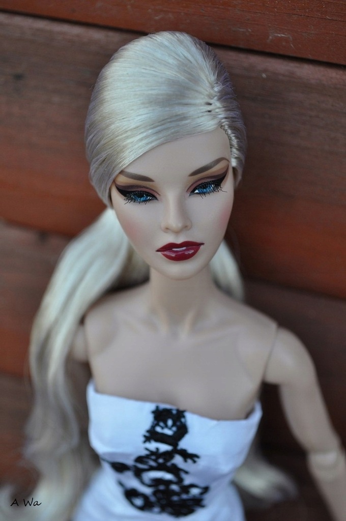 Mademoiselle Jolie fashion royalty integrity
