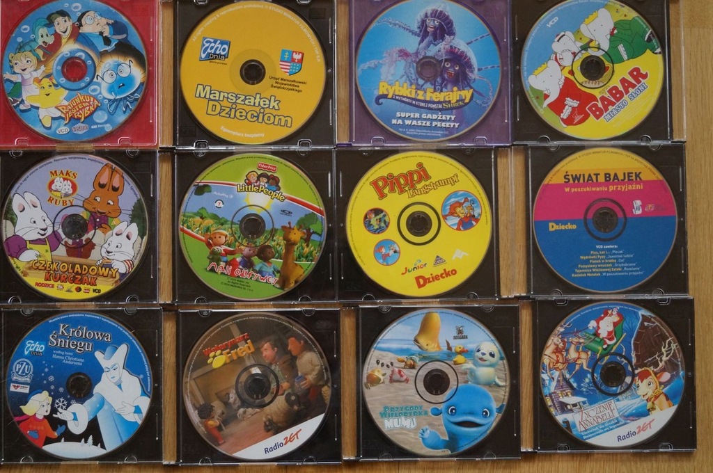 BAJKI DVD DLA DZIECI RÓŻNE 12 SZT