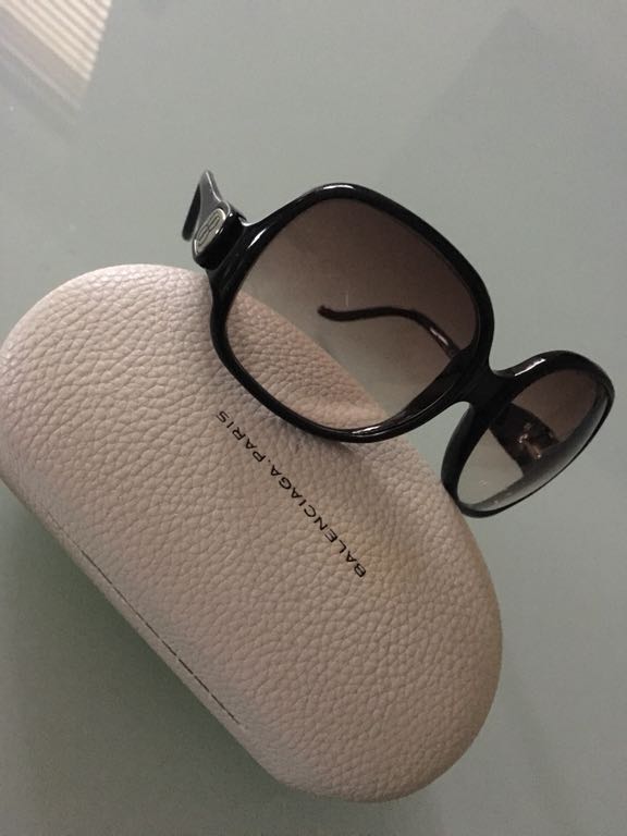 Okulary przeciwsloneczne balenciaga