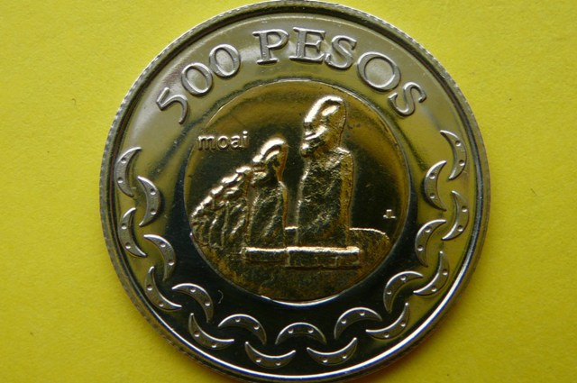 500 PESO -WYSPY WIELKANOCNE 2007- POSĄGI MOAI PARO